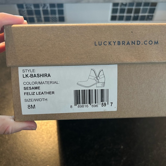 Boots - Picture 3 of 5